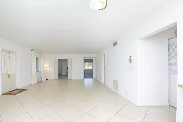 Greenacres, FL 33463,3531 Pine Needle DR C1