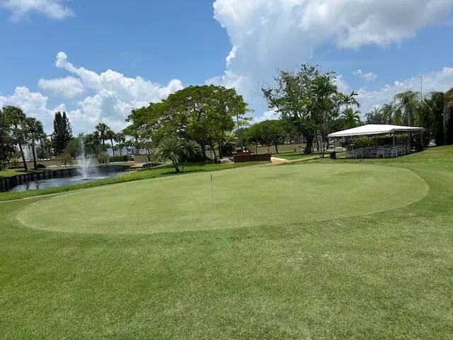 Stuart, FL 34994,1949 SW Palm City RD 25 C