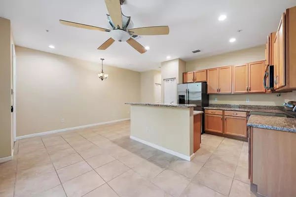 Pompano Beach, FL 33060,259 SW 7th CT