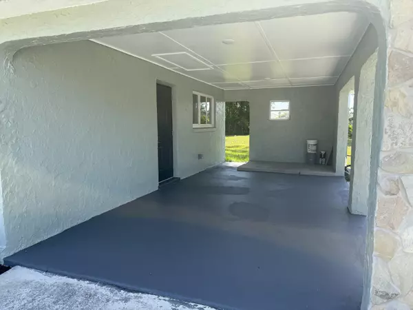 Port Saint Lucie, FL 34983,1962 SE Manth LN