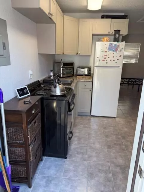 West Palm Beach, FL 33407,702 48th ST