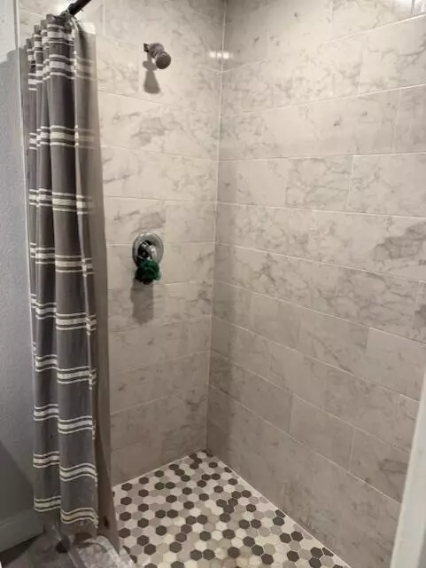 West Palm Beach, FL 33407,702 48th ST