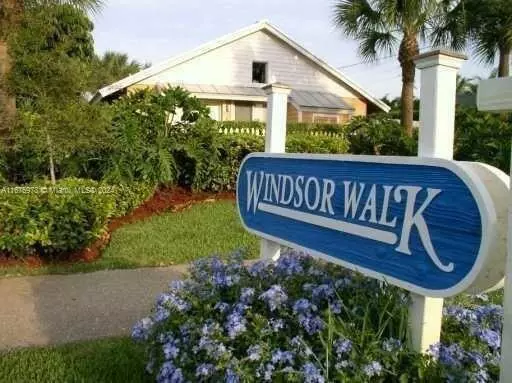 1942 Windsor DR, North Palm Beach, FL 33408