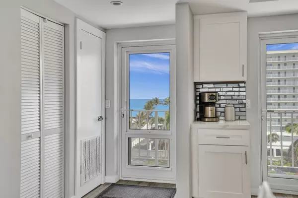 Highland Beach, FL 33487,3100 S Ocean BLVD 620