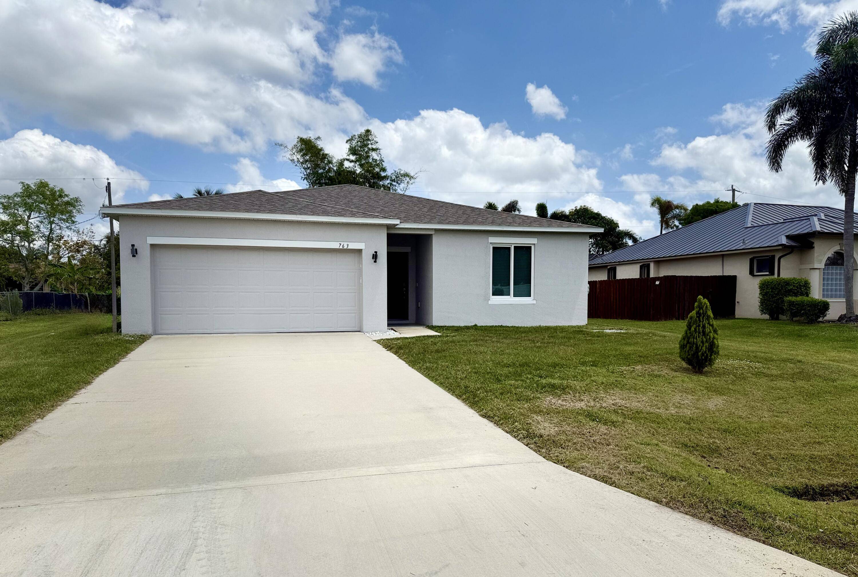763 SE Evergreen TER, Port Saint Lucie, FL 34983