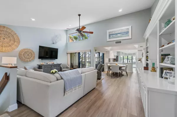 17166 Waterbend DR 210, Jupiter, FL 33477