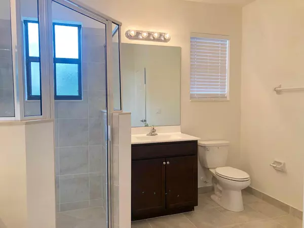 Lake Worth, FL 33463,6145 Bangalow DR