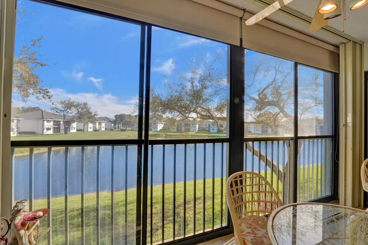 Delray Beach, FL 33484,15355 Lakes Of Delray BLVD 211