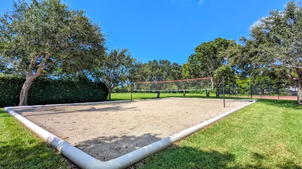Delray Beach, FL 33444,2056 Alta Meadows LN 2308