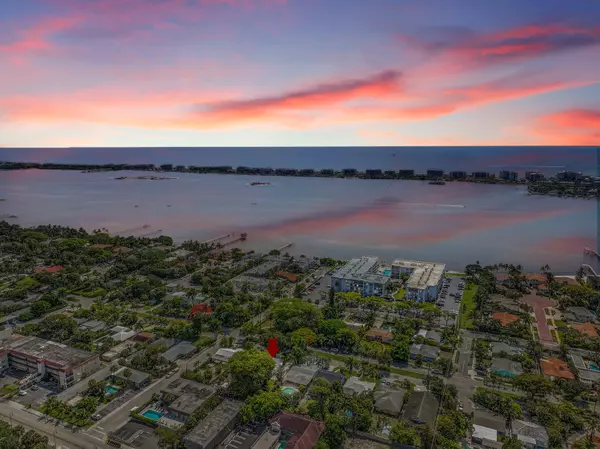 Lake Worth Beach, FL 33460,1511 S Palmway