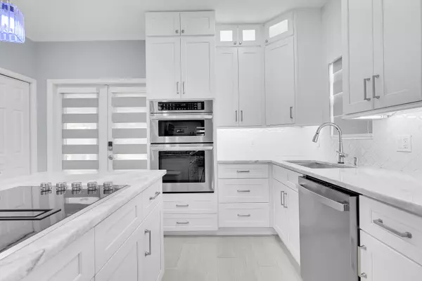 Lake Worth Beach, FL 33460,1511 S Palmway