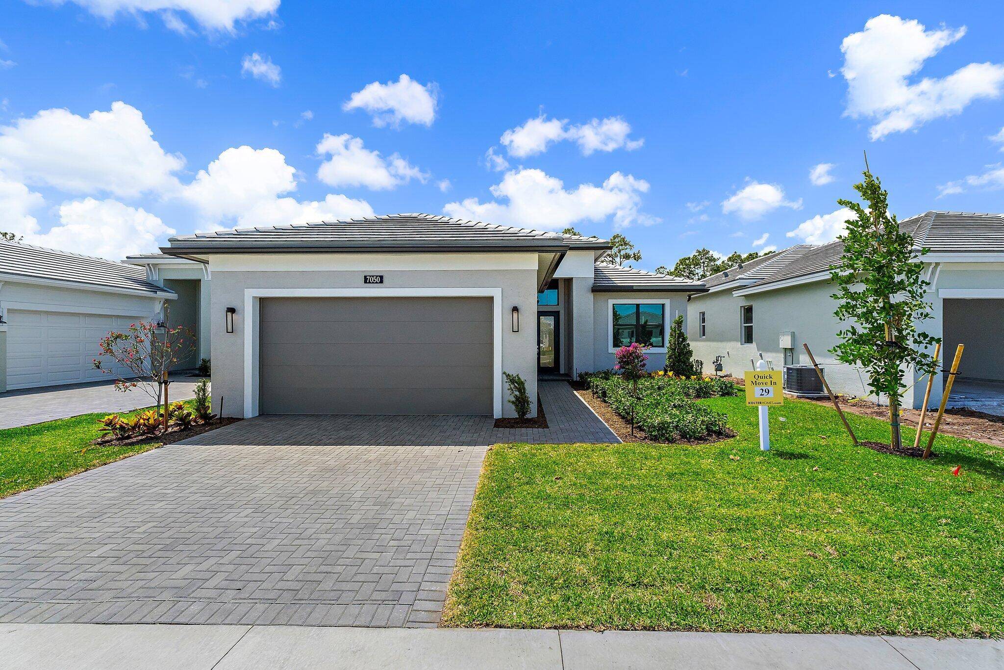 7050 SE Haven LN, Stuart, FL 34997
