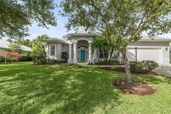 Vero Beach, FL 32968,1025 SW Whitetail AVE