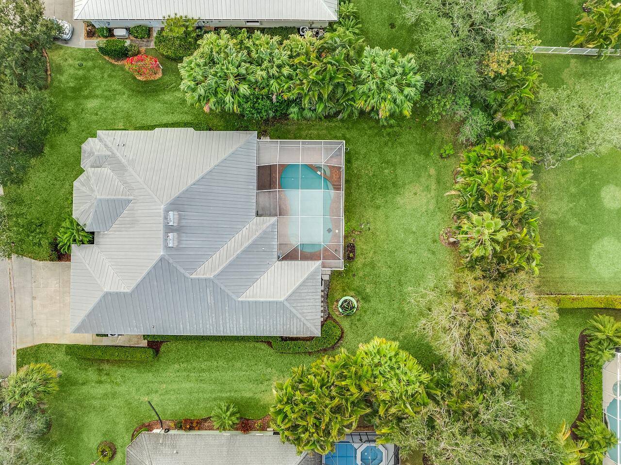 1025 SW Whitetail AVE, Vero Beach, FL 32968