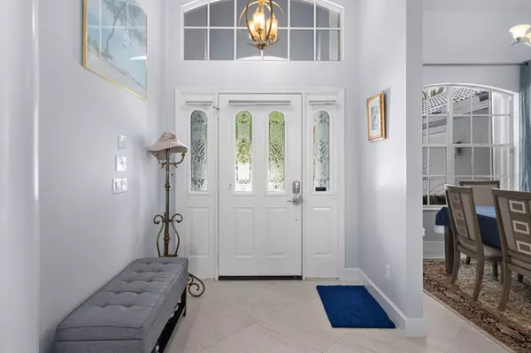 Port Saint Lucie, FL 34986,550 SW Sanctuary DR