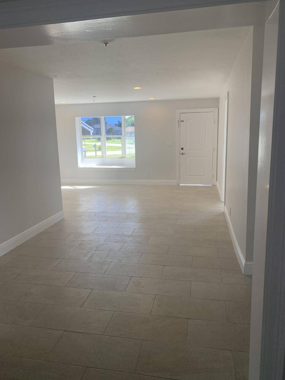 Palm Beach Gardens, FL 33410,12173 Colony AVE