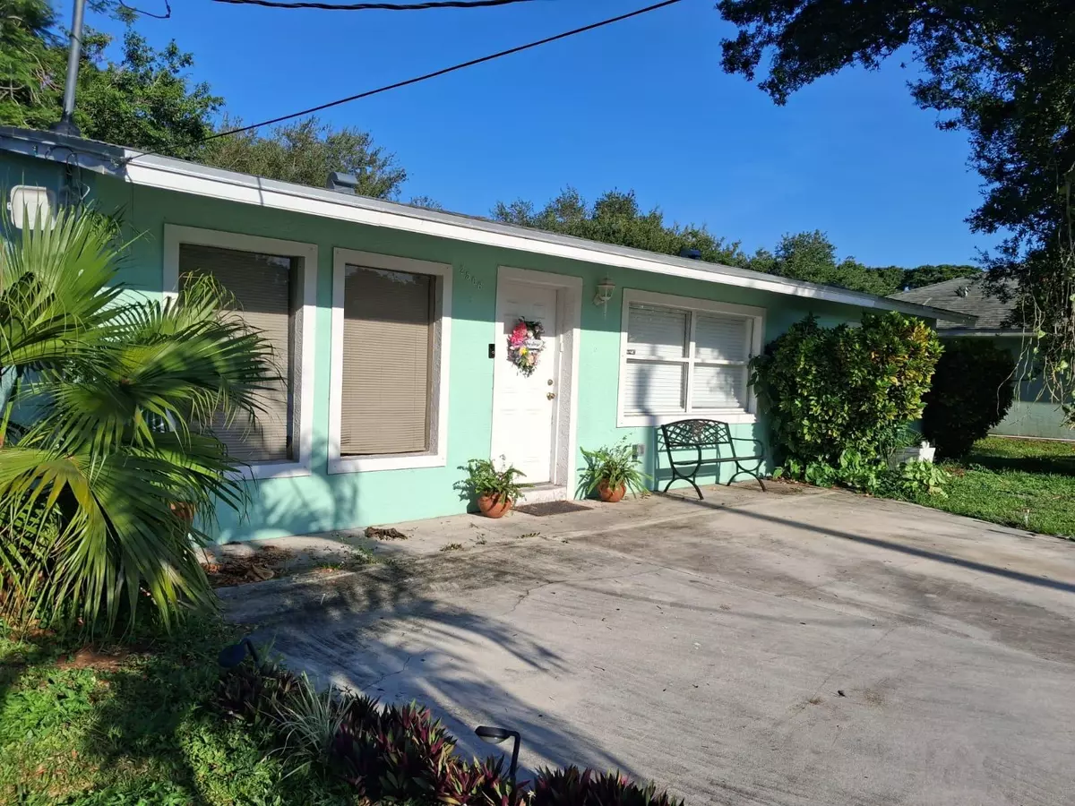 Fort Pierce, FL 34982,2506 Oleander BLVD