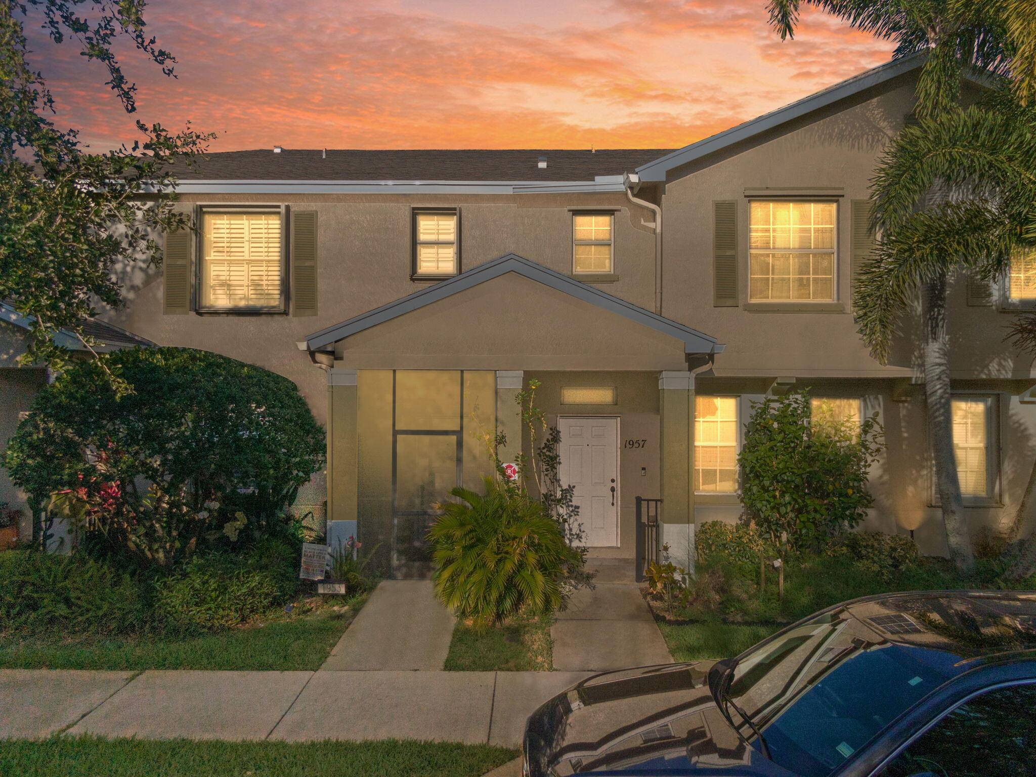 1957 SE Avon Park DR, Port Saint Lucie, FL 34952