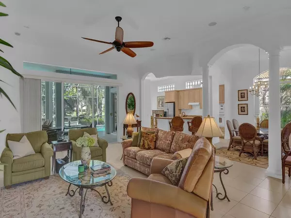 Vero Beach, FL 32963,1384 W Island Club SQ