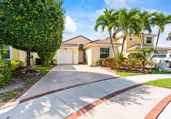 Greenacres, FL 33463,5618 Kingsmill Court