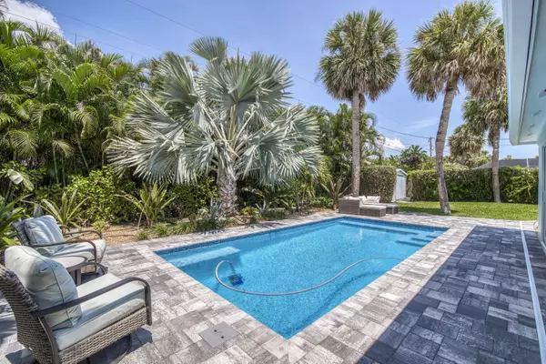 206 SE Wentworth DR, Stuart, FL 34996