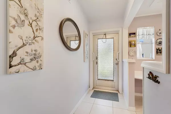 Boynton Beach, FL 33435,2151 NE 1st CT 102