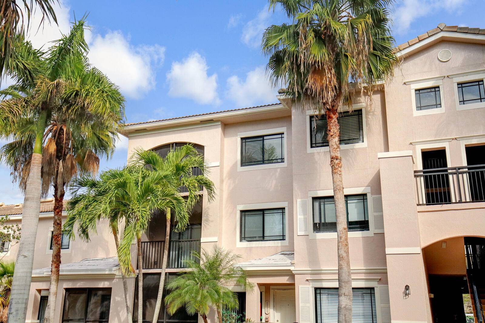 2801 Sarento PL 304, Palm Beach Gardens, FL 33410