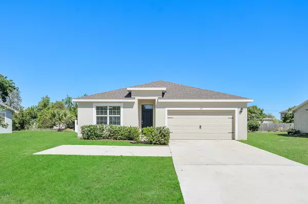 357 SE Oakridge DR, Port Saint Lucie, FL 34984