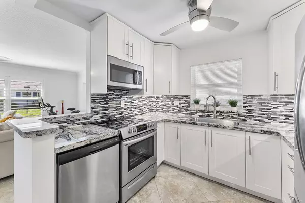 5037 Lakefront BLVD D, Delray Beach, FL 33484
