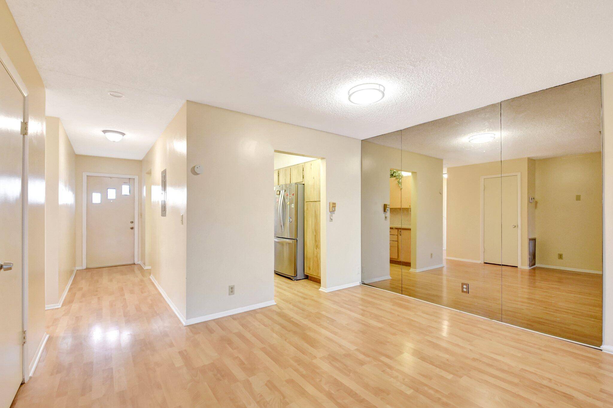 West Palm Beach, FL 33415,5730 E Fernley DR 28
