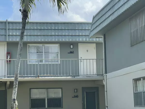 Delray Beach, FL 33484,267 Flanders F