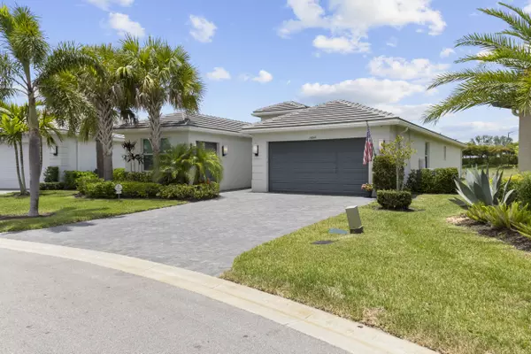 10847 SW Sunray ST, Port Saint Lucie, FL 34987
