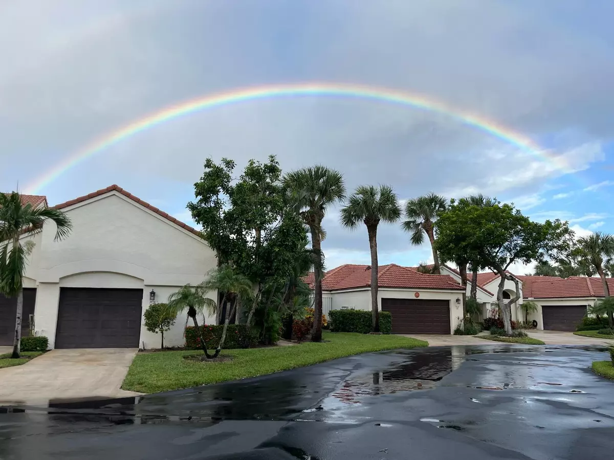 Juno Beach, FL 33408,701 Sea Oats DR A-4