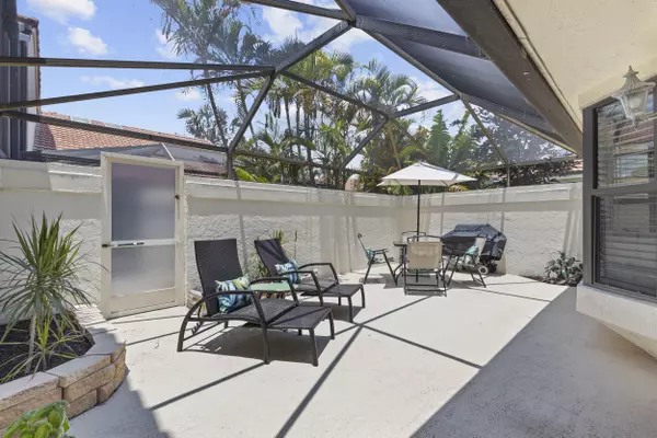 Juno Beach, FL 33408,701 Sea Oats DR A-4