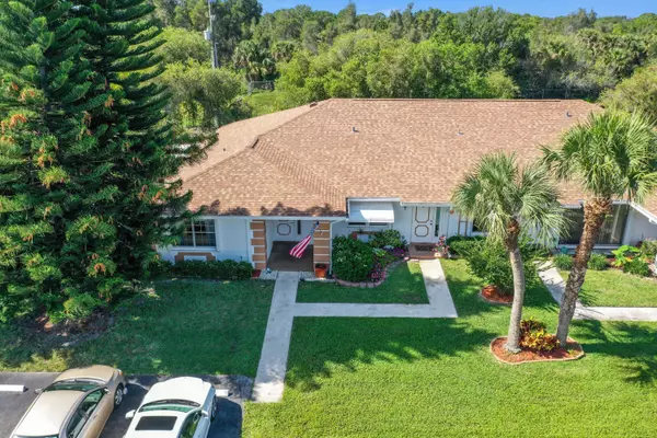 Fort Pierce, FL 34982,1233 S Lakes End DR A
