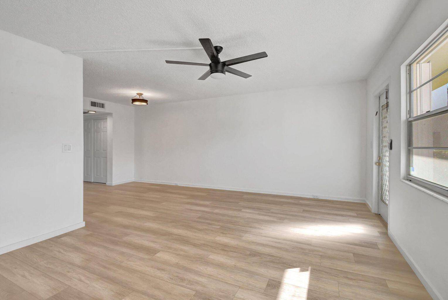 Deerfield Beach, FL 33442,1067 Newport Q DR