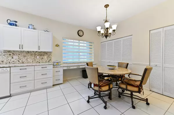 Boynton Beach, FL 33437,11683 Briarwood CIR 4
