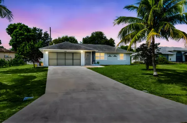 Port Saint Lucie, FL 34953,262 SW Bedford RD