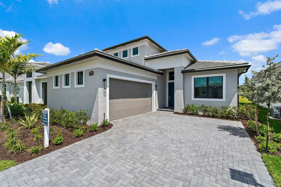 10213 SW Latium WAY, Port Saint Lucie, FL 34987
