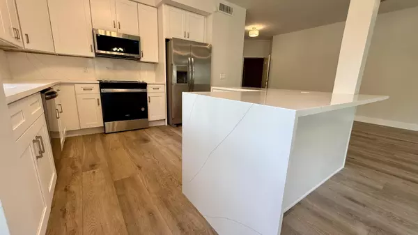 Boca Raton, FL 33486,5800 Coach House CIR B