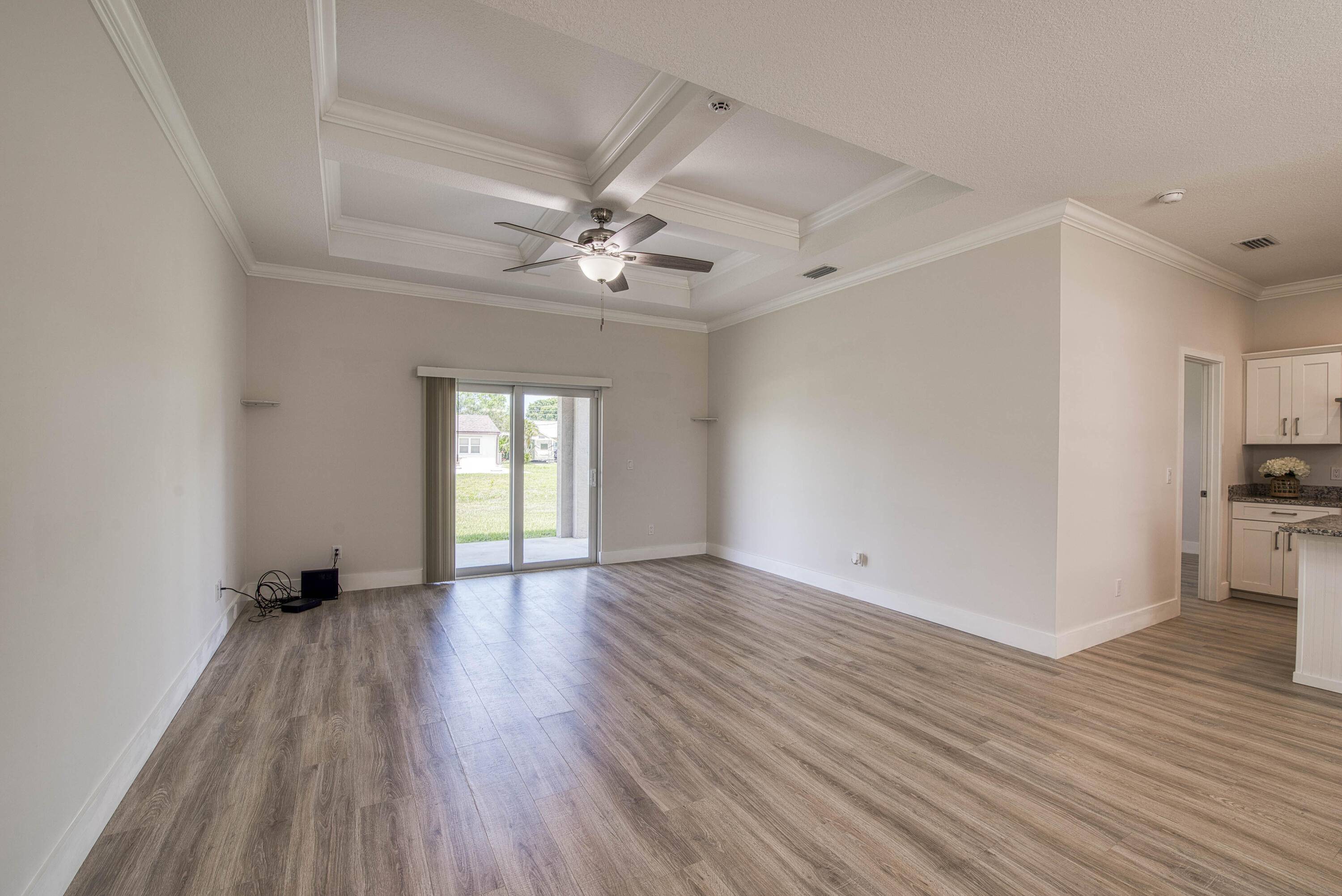 Vero Beach, FL 32962,1916 SW 19th AVE