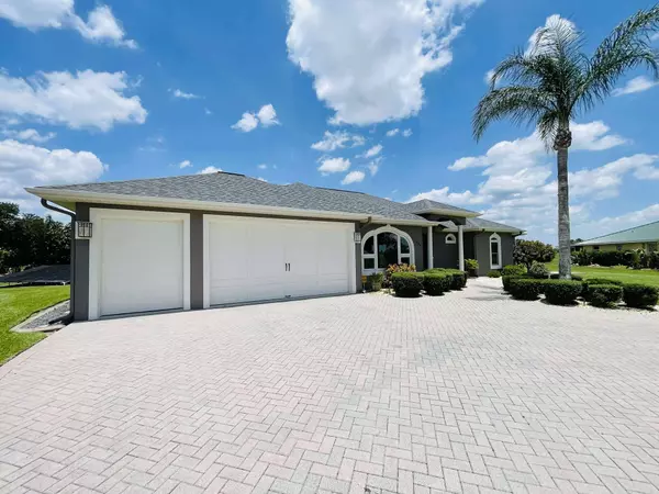 1036 Greenway TER, Sebring, FL 33876