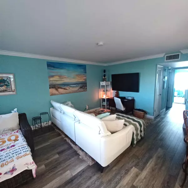 Delray Beach, FL 33484,54 Piedmont B