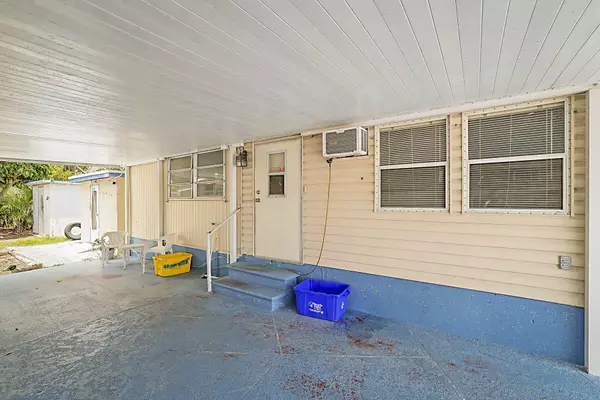 Boynton Beach, FL 33436,8919 Palm ST