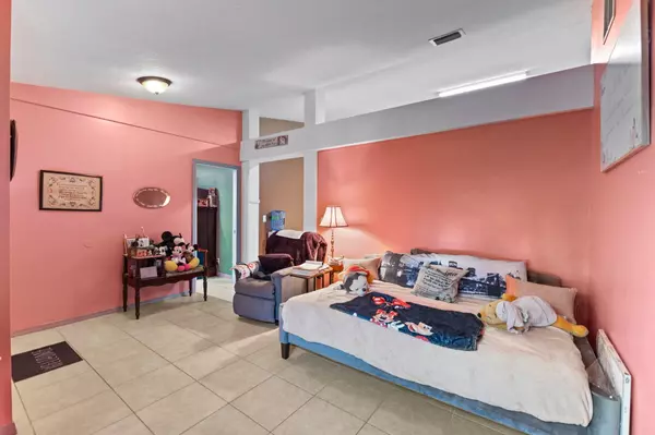 Port Saint Lucie, FL 34953,3182 SW Cathedral ST