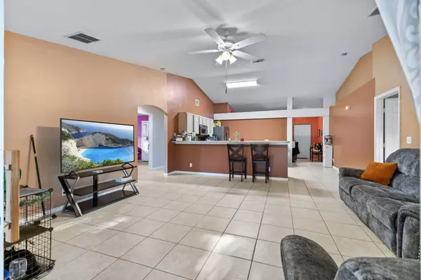 Port Saint Lucie, FL 34953,3182 SW Cathedral ST