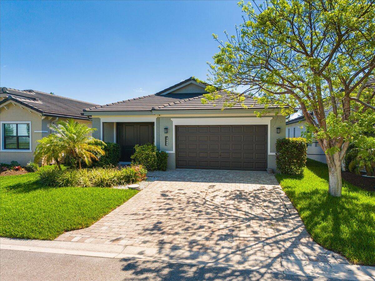 Lake Worth, FL 33467,7449 Moonrise DR