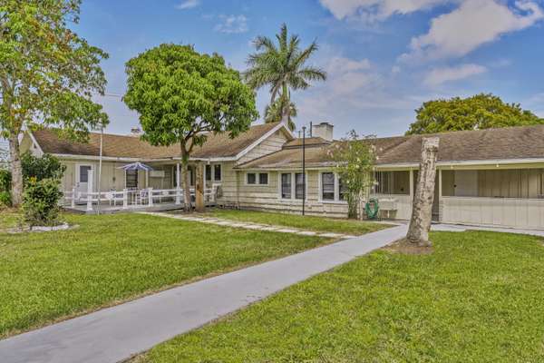 14601 Orange AVE, Fort Pierce, FL 34945