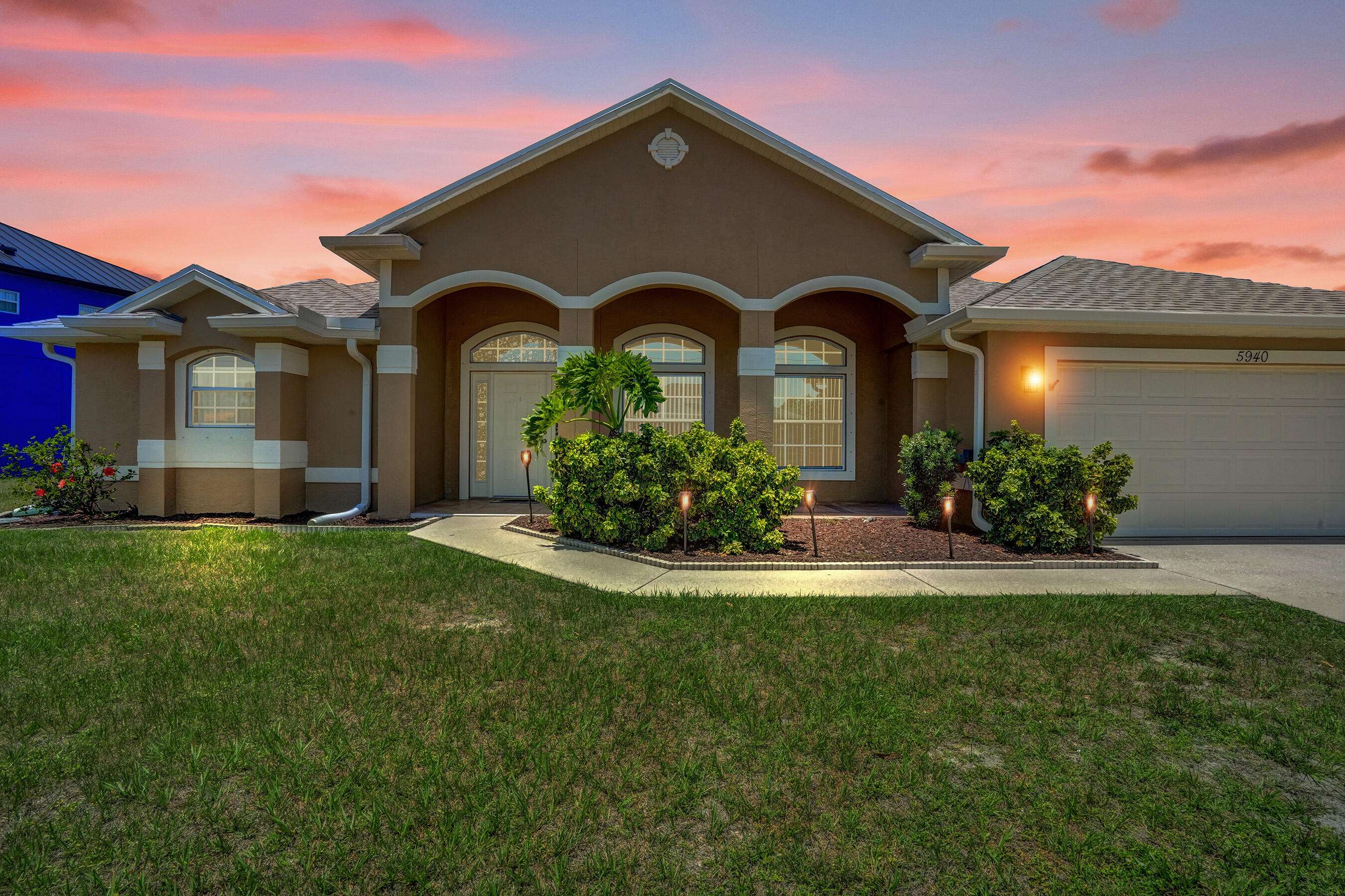 5940 NW Center ST, Port Saint Lucie, FL 34986