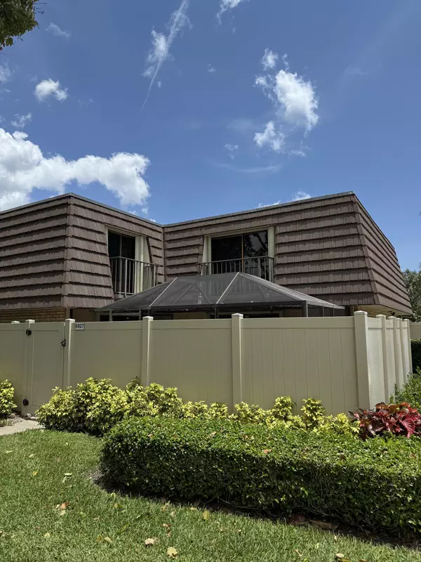 6927 69th WAY, West Palm Beach, FL 33407